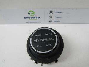 Used Automatic gear selector Peugeot 508 (8D) 2.0 Hybrid4 16V Price on request offered by Snuverink Autodemontage
