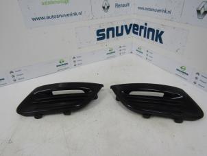 Used Decorative strip Renault Twingo II (CN) 1.2 16V Price € 20,00 Margin scheme offered by Snuverink Autodemontage
