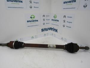Used Front drive shaft, right Peugeot 207/207+ (WA/WC/WM) 1.4 16V VTi Price € 90,00 Margin scheme offered by Snuverink Autodemontage
