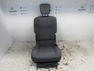 Używane Fotel tylny Renault Scénic III (JZ) 1.5 dCi 110 Cena € 69,99 Procedura marży oferowane przez Snuverink Autodemontage