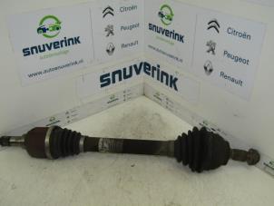 Used Front drive shaft, left Peugeot Partner (GC/GF/GG/GJ/GK) 1.6 HDI 92 Price € 121,00 Inclusive VAT offered by Snuverink Autodemontage