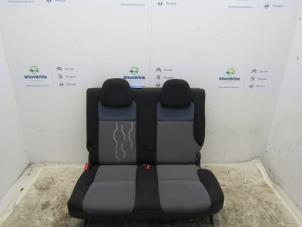 Used Rear bench seat Peugeot Partner (GC/GF/GG/GJ/GK) 1.6 HDI 92 Price € 242,00 Inclusive VAT offered by Snuverink Autodemontage