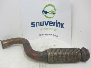 Used Exhaust front section Peugeot 5008 I (0A/0E) 1.6 HDiF 16V Price € 50,00 Margin scheme offered by Snuverink Autodemontage