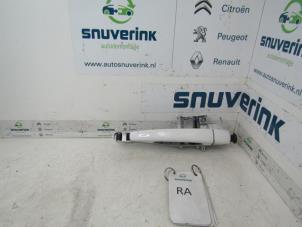 Used Sliding door handle, right Peugeot Partner (GC/GF/GG/GJ/GK) 1.6 BlueHDi 100 Price € 24,20 Inclusive VAT offered by Snuverink Autodemontage