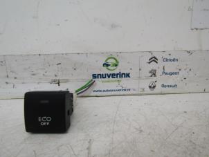 Used Switch Peugeot Partner (GC/GF/GG/GJ/GK) 1.6 BlueHDi 100 Price € 24,20 Inclusive VAT offered by Snuverink Autodemontage