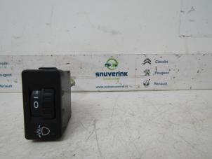Used AIH headlight switch Peugeot Partner (GC/GF/GG/GJ/GK) 1.6 BlueHDi 100 Price € 24,20 Inclusive VAT offered by Snuverink Autodemontage