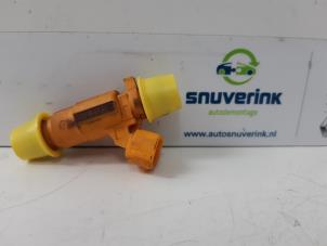 Used Injector (petrol injection) Peugeot 206+ (2L/M) 1.4 XS Price € 20,00 Margin scheme offered by Snuverink Autodemontage