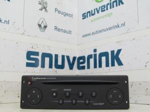 Usagé Radio Renault Laguna II (BG) 1.8 16V Prix € 40,00 Règlement à la marge proposé par Snuverink Autodemontage