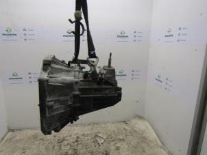 Used Gearbox Renault Kangoo Express (FW) 1.5 dCi 105 FAP Price € 617,10 Inclusive VAT offered by Snuverink Autodemontage