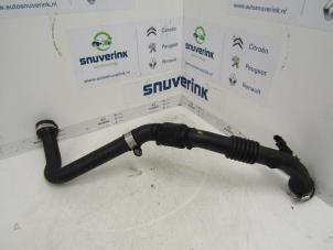 Used Air intake hose Renault Kangoo Express (FW) 1.5 dCi 105 FAP Price € 36,30 Inclusive VAT offered by Snuverink Autodemontage