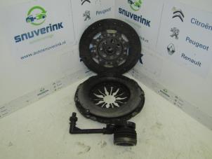 Used Clutch kit (complete) Renault Kangoo Express (FW) 1.5 dCi 105 FAP Price on request offered by Snuverink Autodemontage