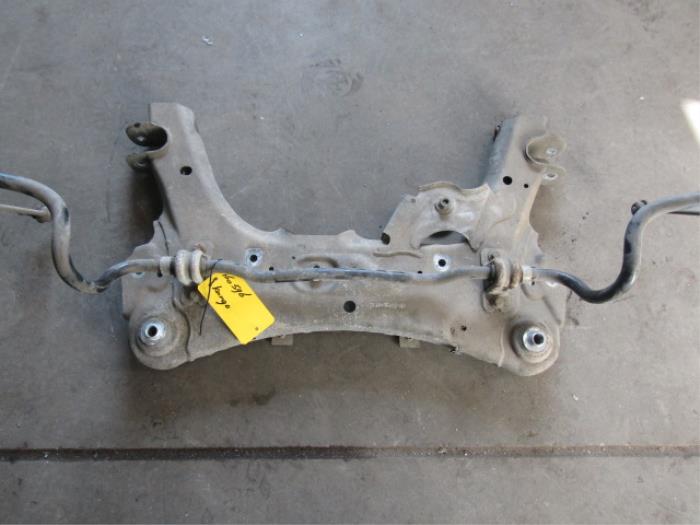 Usados Subchasis Renault Kangoo Express (FW) 1.5 dCi 85 Precio € 81,66 IVA incluido ofrecido por Snuverink Autodemontage