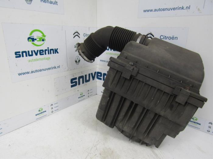 Air box from a Citroën C4 Picasso (UD/UE/UF) 2.0 16V Autom. 2008