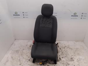 Używane Fotel lewy Renault Megane III Grandtour (KZ) 1.5 dCi 110 Cena € 150,00 Procedura marży oferowane przez Snuverink Autodemontage