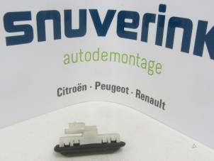 Used Tailgate switch Citroen C3 (SC) 1.6 HDi 92 Price € 20,00 Margin scheme offered by Snuverink Autodemontage