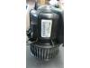 Heating and ventilation fan motor from a Citroen C3 (SC), 2009 / 2017 1.1, Hatchback, Petrol, 1.124cc, 44kW (60pk), FWD, TU1JP; HFV, 2009-09 / 2013-01, SCHFV 2010