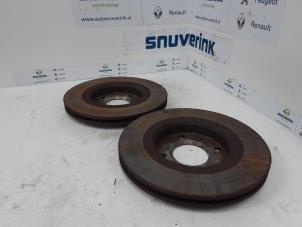 Used Front brake disc Citroen C3 (SC) 1.4 16V VTi Price € 40,00 Margin scheme offered by Snuverink Autodemontage
