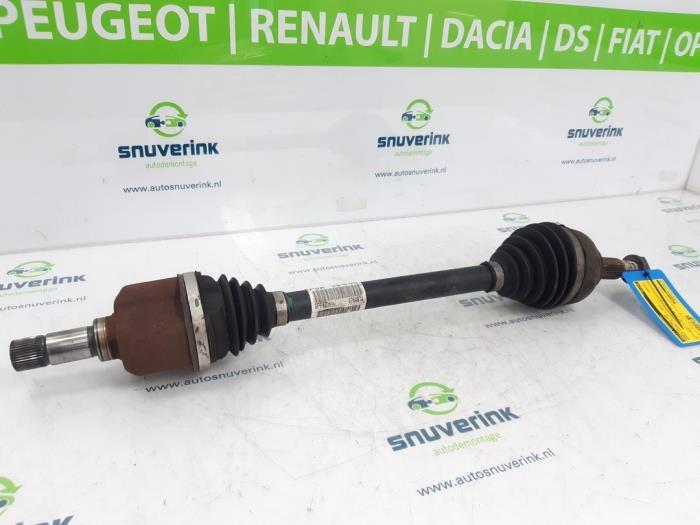Gebrauchte Antriebswelle links vorne Peugeot Expert (V1/VA/VB/VE/VF/VT/VY) 2.0 Blue HDi 120 16V Preis € 114,95 Mit Mehrwertsteuer angeboten von Snuverink Autodemontage