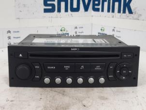 Gebrauchte Radio Peugeot 807 2.0 16V Preis € 40,00 Margenregelung angeboten von Snuverink Autodemontage