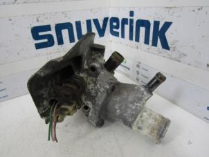 Used Thermostat housing Renault Megane (BA/SA) 1.4i RL,RN Price on request offered by Snuverink Autodemontage