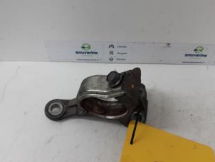 Used Support bearing, front right Renault Kangoo Express (FW) 1.5 dCi 90 FAP Price € 48,40 Inclusive VAT offered by Snuverink Autodemontage