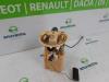 Electric fuel pump from a Renault Clio IV (5R) 1.5 Energy dCi 90 FAP 2014