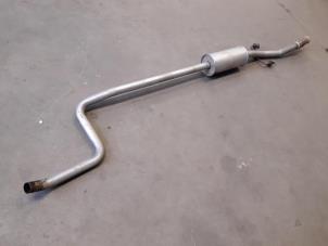 Used Exhaust middle silencer Peugeot 207/207+ (WA/WC/WM) 1.4 16V VTi Price € 75,00 Margin scheme offered by Snuverink Autodemontage