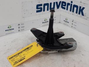 Used Rear wiper motor Renault Laguna II Grandtour (KG) 1.9 dCi 110 Price on request offered by Snuverink Autodemontage