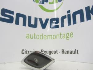 Gebrauchte Schalter Citroen DS3 (SA) 1.6 e-HDi Preis € 20,00 Margenregelung angeboten von Snuverink Autodemontage