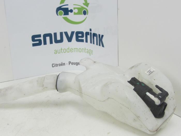 Citroen DS3 10 Front windscreen washer reservoirs stock