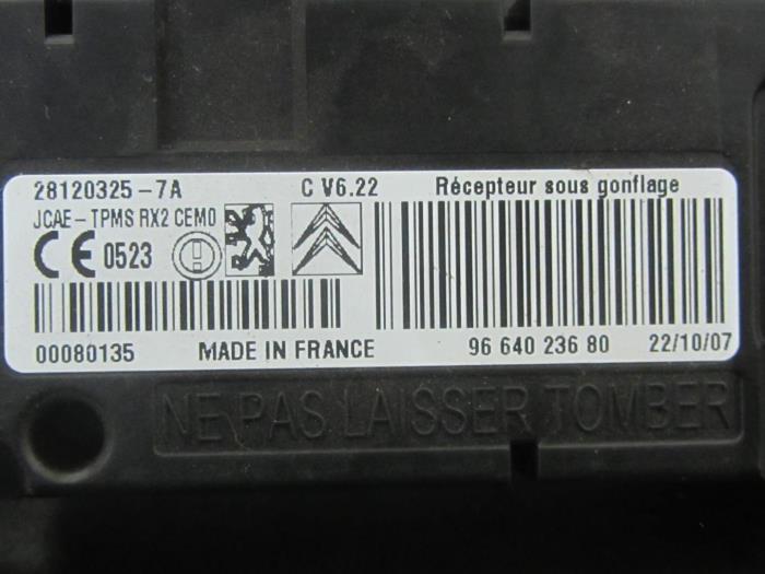 Confinar Pebish Darse prisa Módulo de presión de neumáticos Citroen C4 Grand Picasso 2.0 HDiF 16V 135 -  9664023680