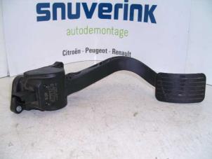 Used Accelerator pedal Citroen C4 Picasso (UD/UE/UF) 1.8 16V Price € 30,00 Margin scheme offered by Snuverink Autodemontage