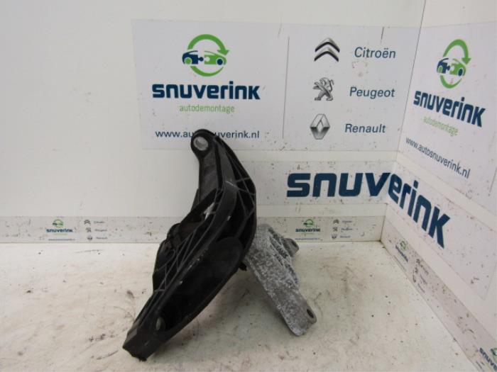 Used Engine mount Citroen C4 Picasso (3D/3E) 1.2 12V PureTech 130 Price € 67,49 Margin scheme offered by Snuverink Autodemontage