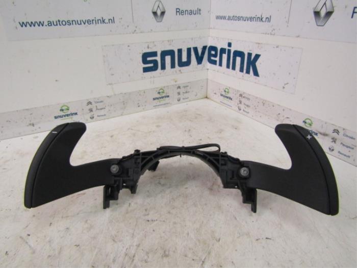 Usagé Kit manettes de commande Citroen C4 Picasso (3D/3E) 1.2 12V PureTech 130 Prix € 29,73 Règlement à la marge proposé par Snuverink Autodemontage
