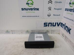 Used CD player Citroen C4 Picasso (3D/3E) 1.2 12V PureTech 130 Price € 125,00 Margin scheme offered by Snuverink Autodemontage