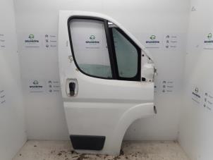 Used Door 2-door, right Peugeot Boxer (U9) 2.2 HDi 100 Euro 4 Price € 302,50 Inclusive VAT offered by Snuverink Autodemontage