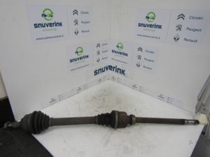 Used Front drive shaft, right Citroen C4 Grand Picasso (UA) 2.0 16V Autom. Price on request offered by Snuverink Autodemontage