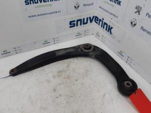 Used Front wishbone, right Citroen DS5 (KD/KF) 2.0 165 HYbrid4 16V Price on request offered by Snuverink Autodemontage