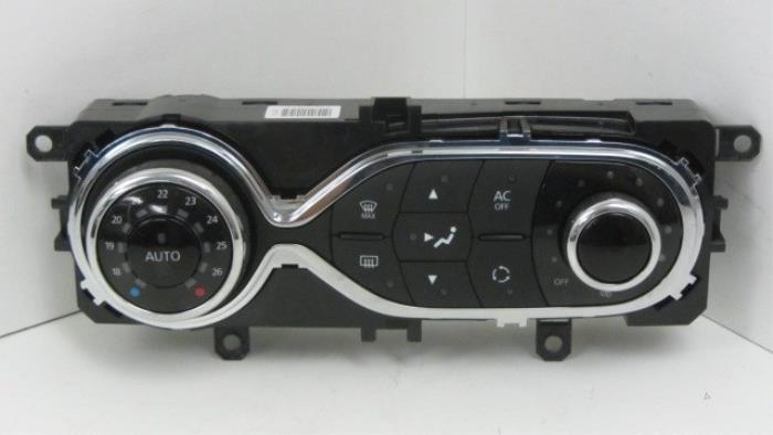 Panel de control de calefacción de un Renault Captur (2R) 0.9 Energy TCE 12V 2013