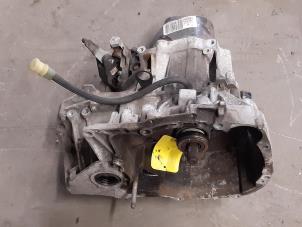 Used Gearbox Renault Modus/Grand Modus (JP) 1.2 16V TCE 100 Price € 200,00 Margin scheme offered by Snuverink Autodemontage