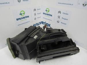 Used Heater housing Renault Kangoo Express (FC) 1.5 dCi 65 Price on request offered by Snuverink Autodemontage