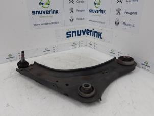 Used Front wishbone, right Renault Laguna III (BT) 2.0 16V Price on request offered by Snuverink Autodemontage