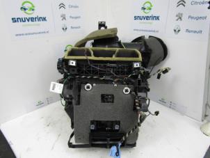 Usagé Boîtier chauffage Peugeot 207 SW (WE/WU) 1.6 16V Prix sur demande proposé par Snuverink Autodemontage
