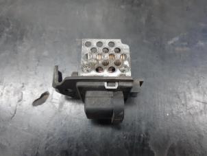 Used Cooling fan resistor Renault Laguna III (BT) 2.0 16V Price on request offered by Snuverink Autodemontage