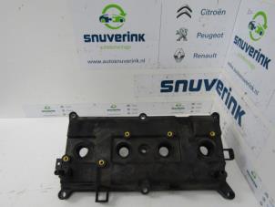 Gebrauchte Ventildeckel Renault Laguna III (BT) 2.0 16V Preis auf Anfrage angeboten von Snuverink Autodemontage