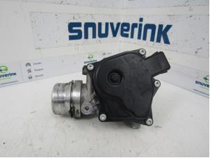 Used Throttle body Renault Clio IV (5R) 1.5 dCi 90 FAP Price € 40,00 Margin scheme offered by Snuverink Autodemontage
