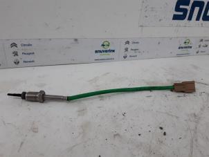 Used Exhaust heat sensor Renault Clio IV (5R) 1.5 dCi 90 FAP Price on request offered by Snuverink Autodemontage