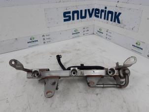 Used Fuel injector nozzle Renault Clio IV Estate/Grandtour (7R) 0.9 Energy TCE 12V Price € 30,00 Margin scheme offered by Snuverink Autodemontage
