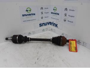 Used Front drive shaft, left Citroen C5 III Tourer (RW) 1.6 HDiF 16V Price € 28,00 Margin scheme offered by Snuverink Autodemontage
