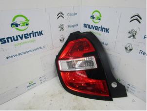 Used Taillight, left Renault Twingo III (AH) 1.0 SCe 70 12V Price € 50,00 Margin scheme offered by Snuverink Autodemontage